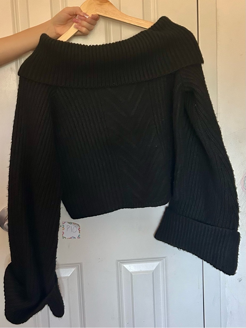 Forever 21 Black Off-the-Shoulder Ribbed Sweater